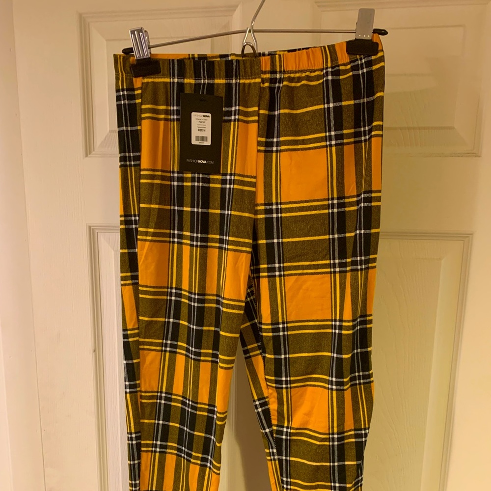 NWT yellow plaid super soft leggings